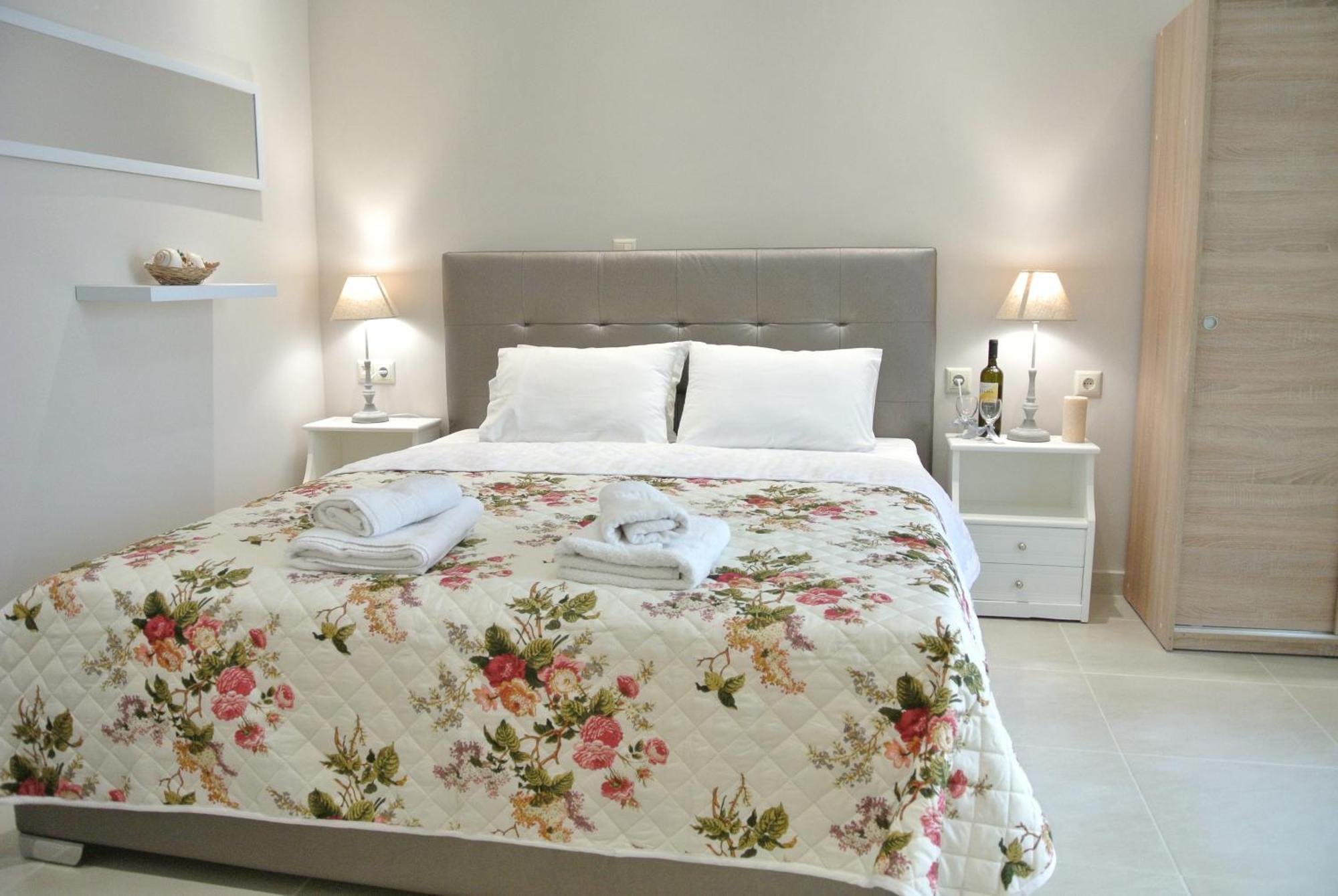 Luxury Studios Ath ลีเมนาส ภายนอก รูปภาพ